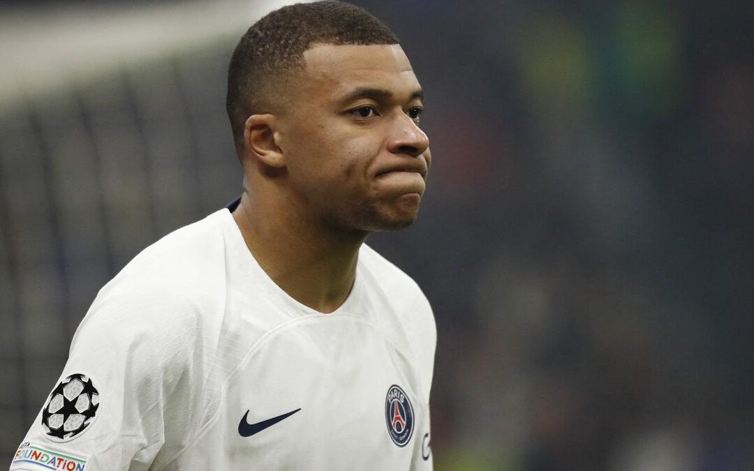 Kylian Mbappe unfazed by PSG transfer speculation