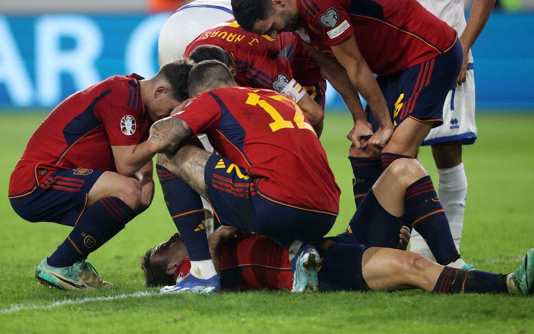 Oyarzabal out of Spain squad with hamstring injury