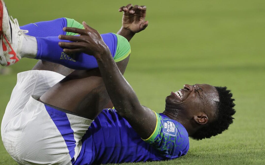 Vinicius Jr to miss nearly two months for Real Madrid after tearing leg muscle in Brazil game against Colombia