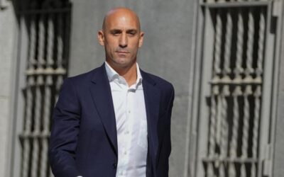 Rubiales ruled unfit to hold job in Spanish football for three years after kissing player